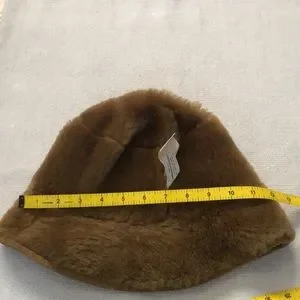 VTG Bucket Hat Simon Hemsedal  Handprint on lamb fur.  Made in Norway. Thor & Edgar Schriwer | Accessories | Vtg Bucket Hat Simon  main image 2
